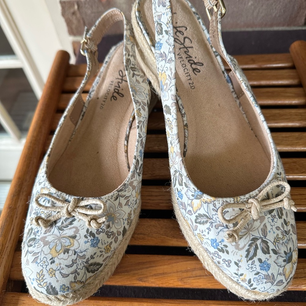 Life Stride Floral Espadrille Slingbacks - Cream and Blue